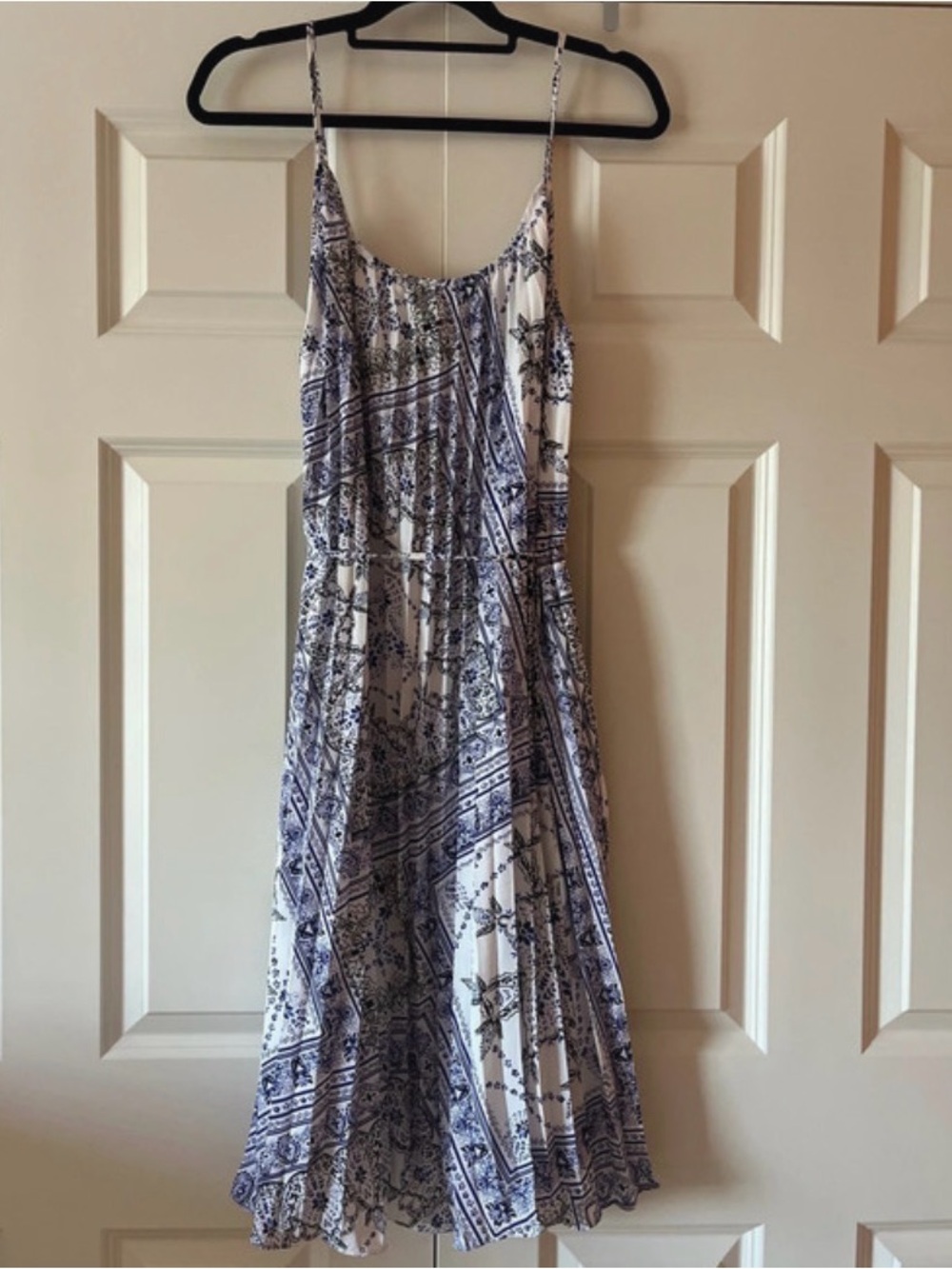H&M White and Navy Printed Sundress